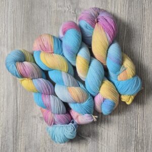 Peep This on Logan Fingering Base